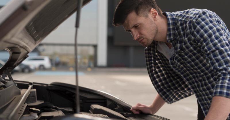 Revisión técnica de un carro usado antes de comprar para evitar problemas ocultos